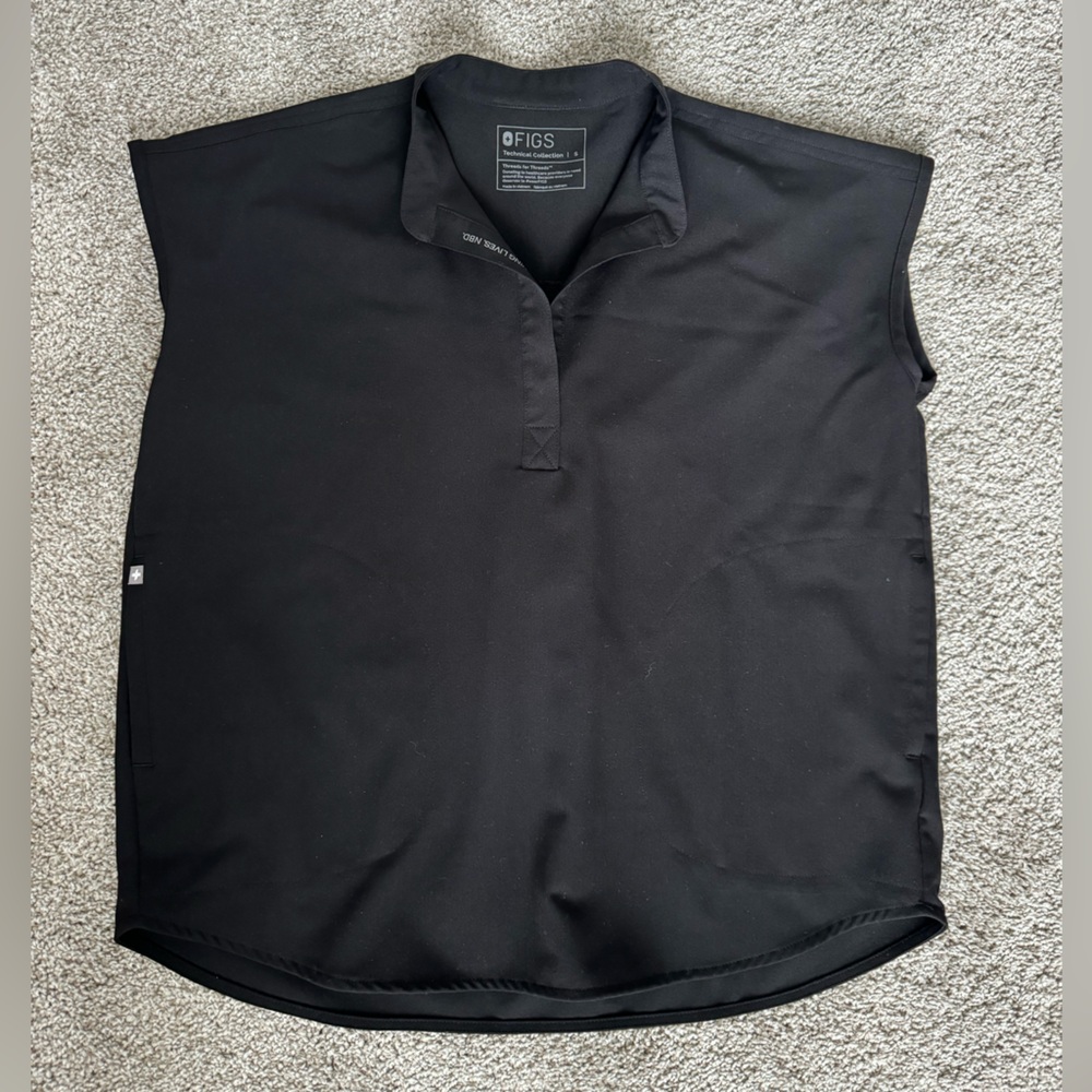 Women’s FIGS Rafaela Oversized Scrub Top